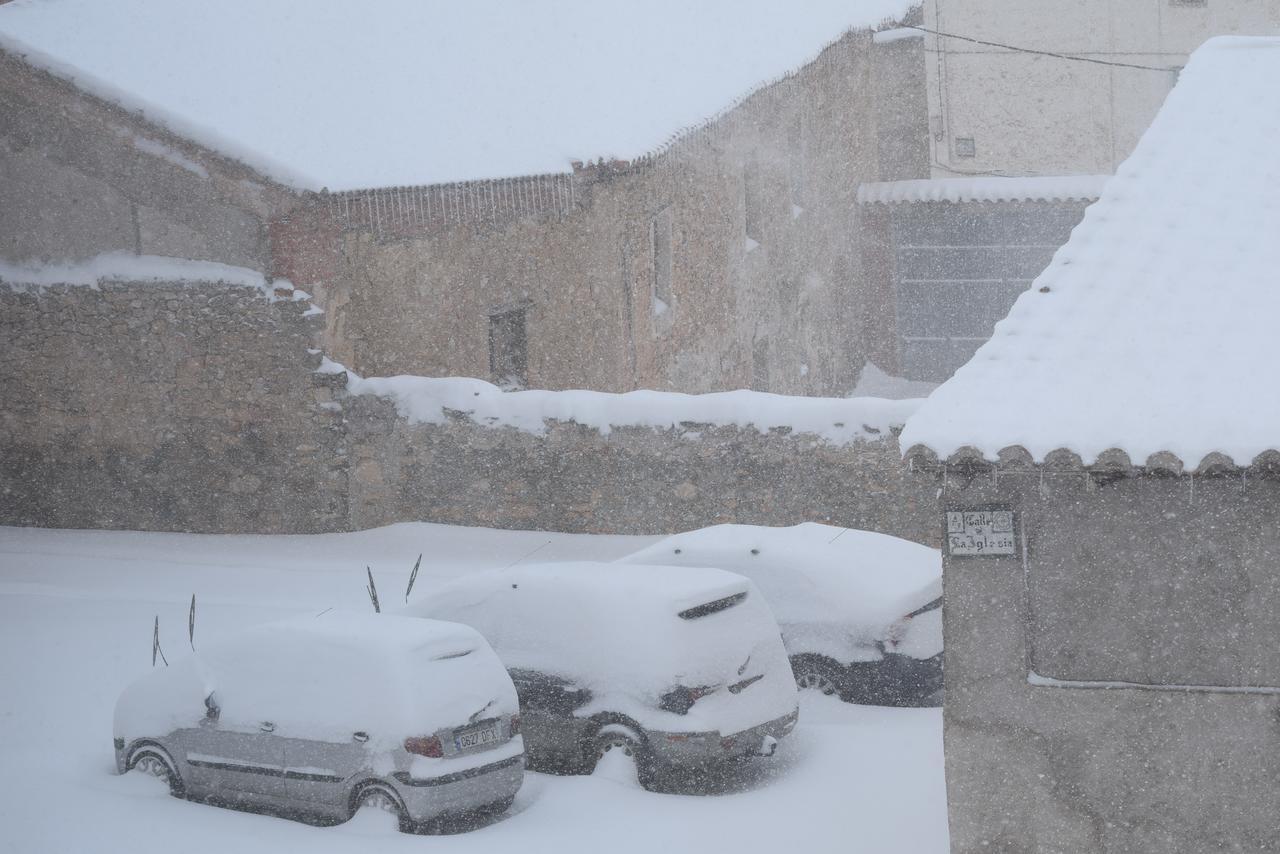 El Castillo De Celia Cubla Kültér fotó