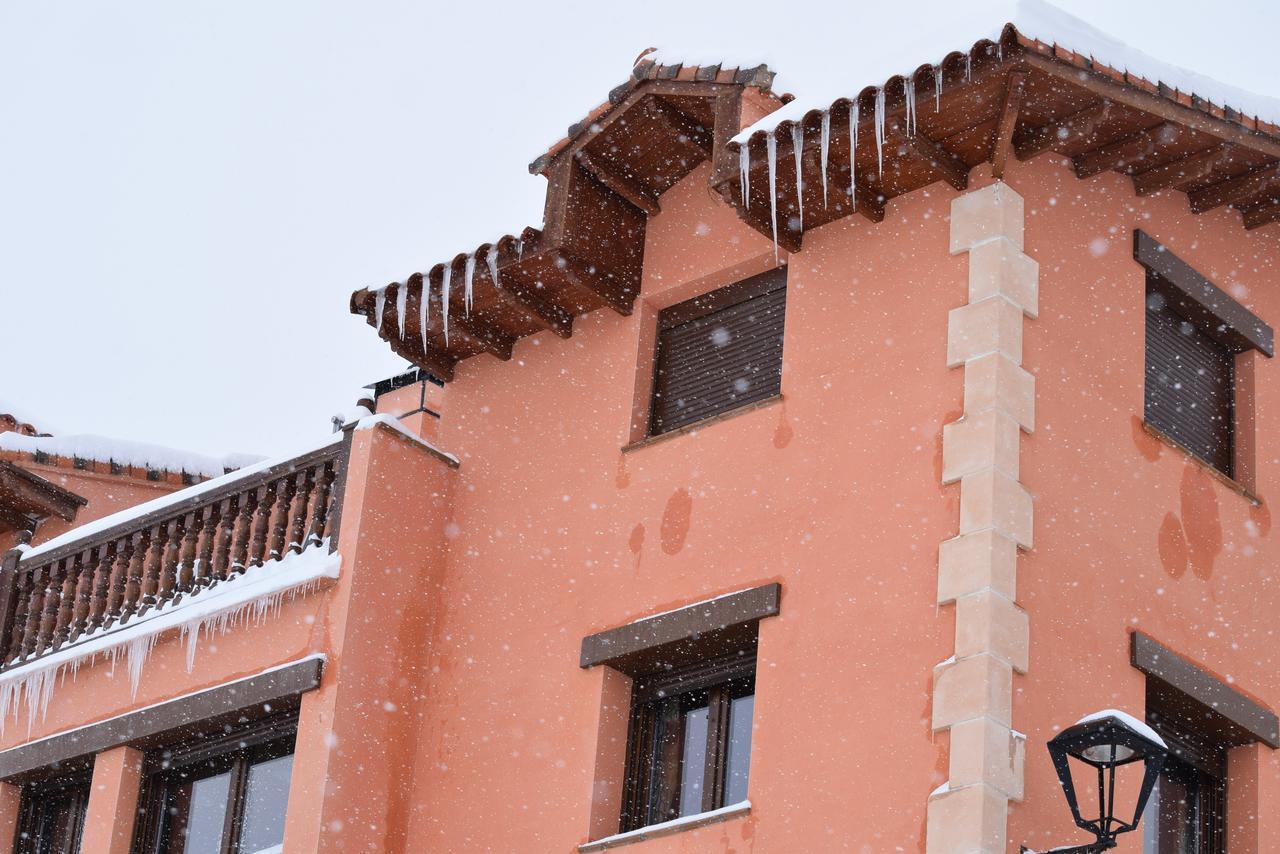 El Castillo De Celia Cubla Kültér fotó